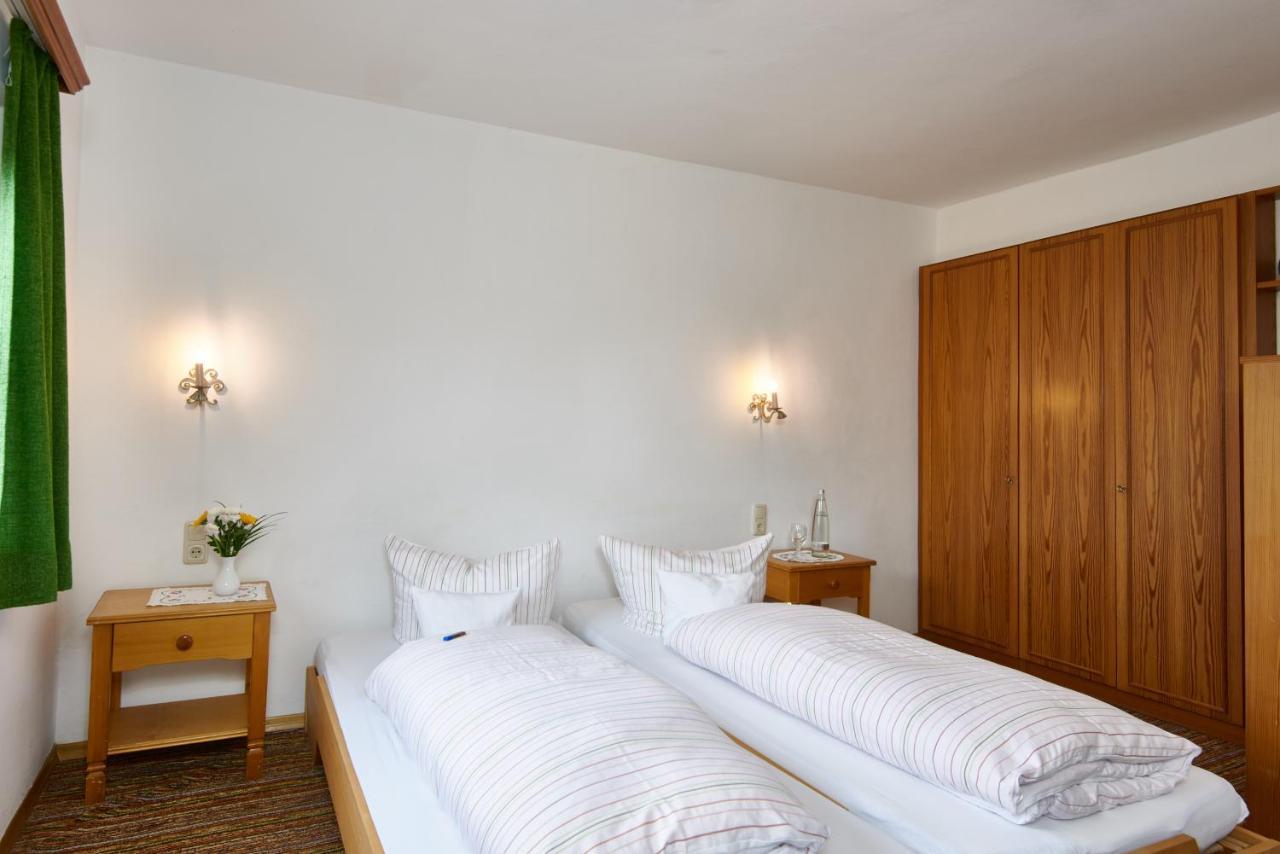 Hotel Alter Ziehbrunnen Bad Endorf Exteriér fotografie